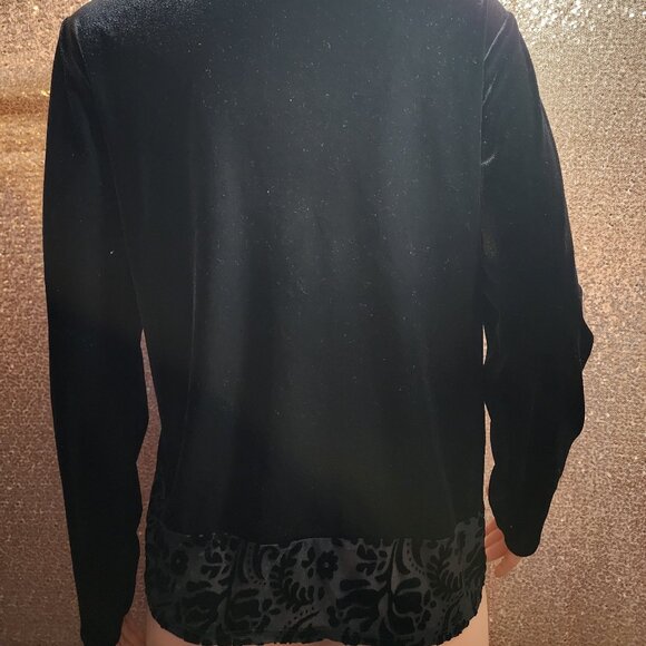 Black Velvet cover up.Formal: Wedding, Prom, Homecoming. - Picture 2 of 4